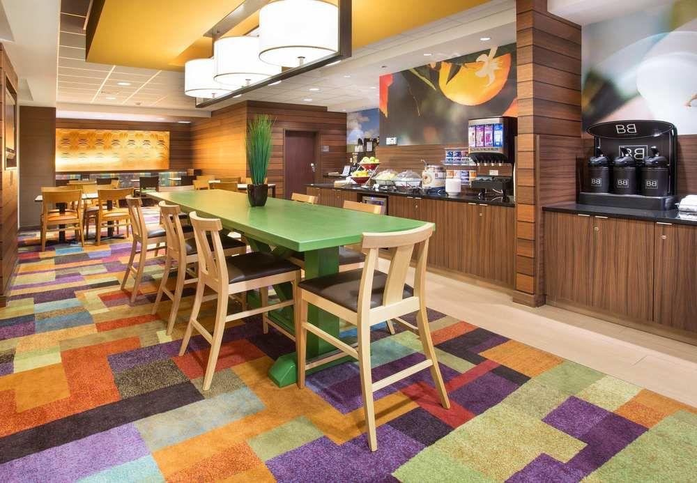 Fairfield Inn & Suites By Marriott Boston מילפורד מראה חיצוני תמונה