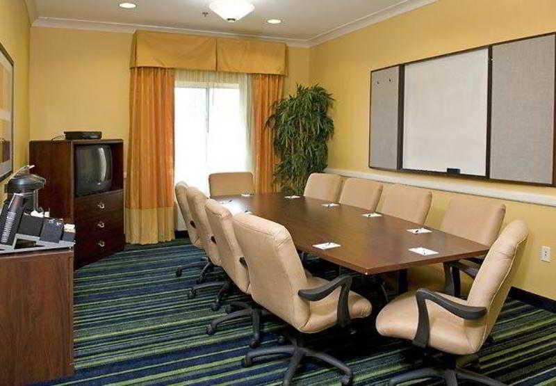 Fairfield Inn & Suites By Marriott Boston מילפורד מתקנים תמונה